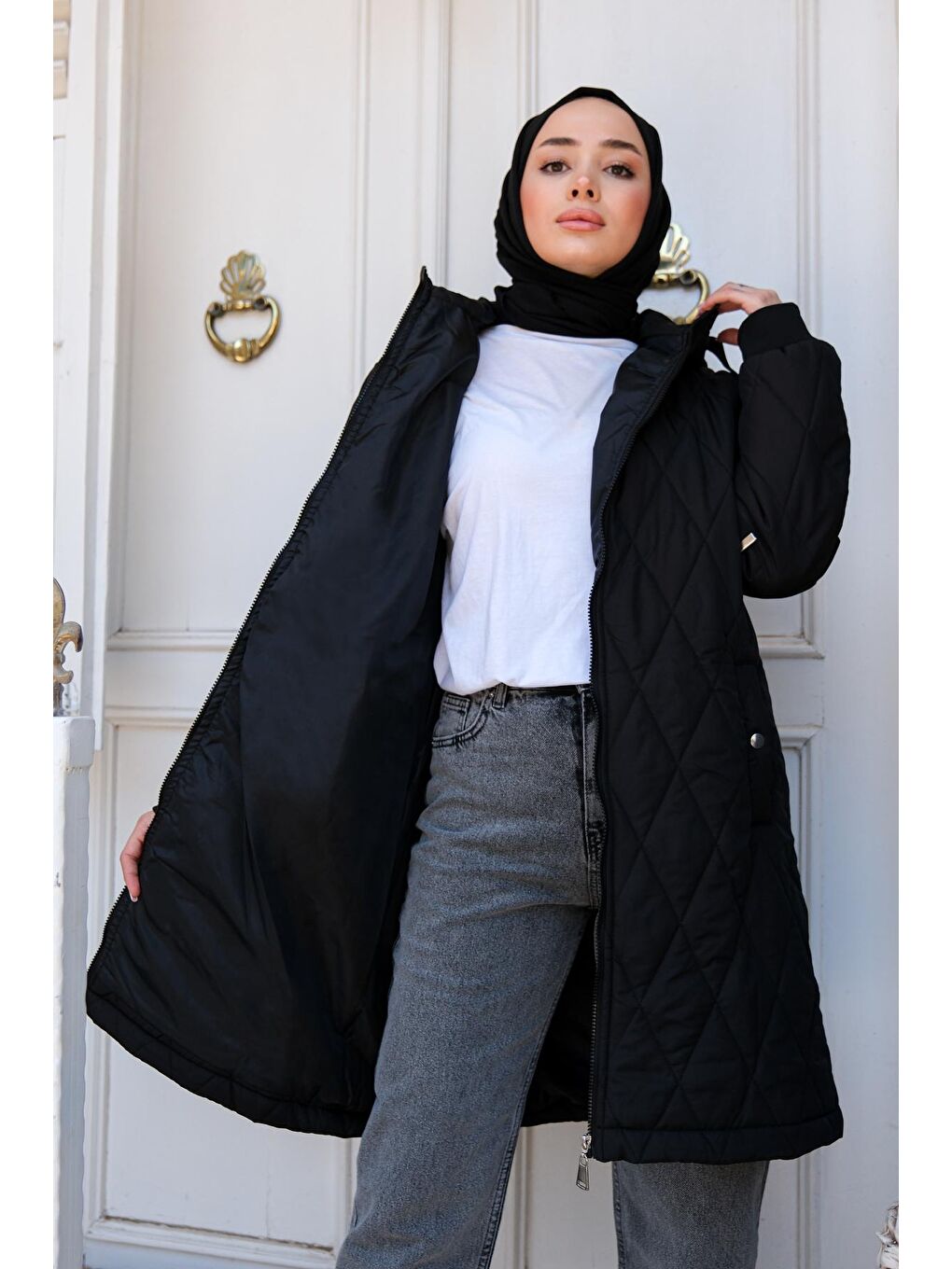 Baklava Desenli Kapişonlu Mont Siyah-1