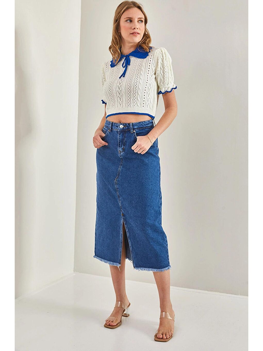 Mavi Kadın Lazer Kesim Yırtmaçlı Etek-1