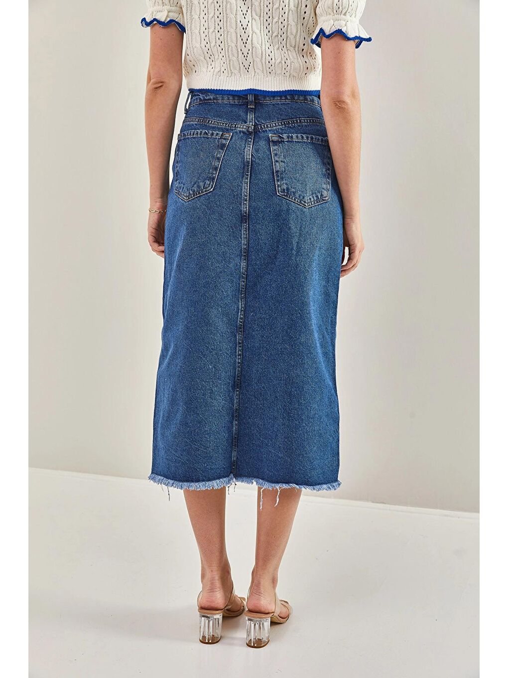 Mavi Kadın Lazer Kesim Yırtmaçlı Etek-3