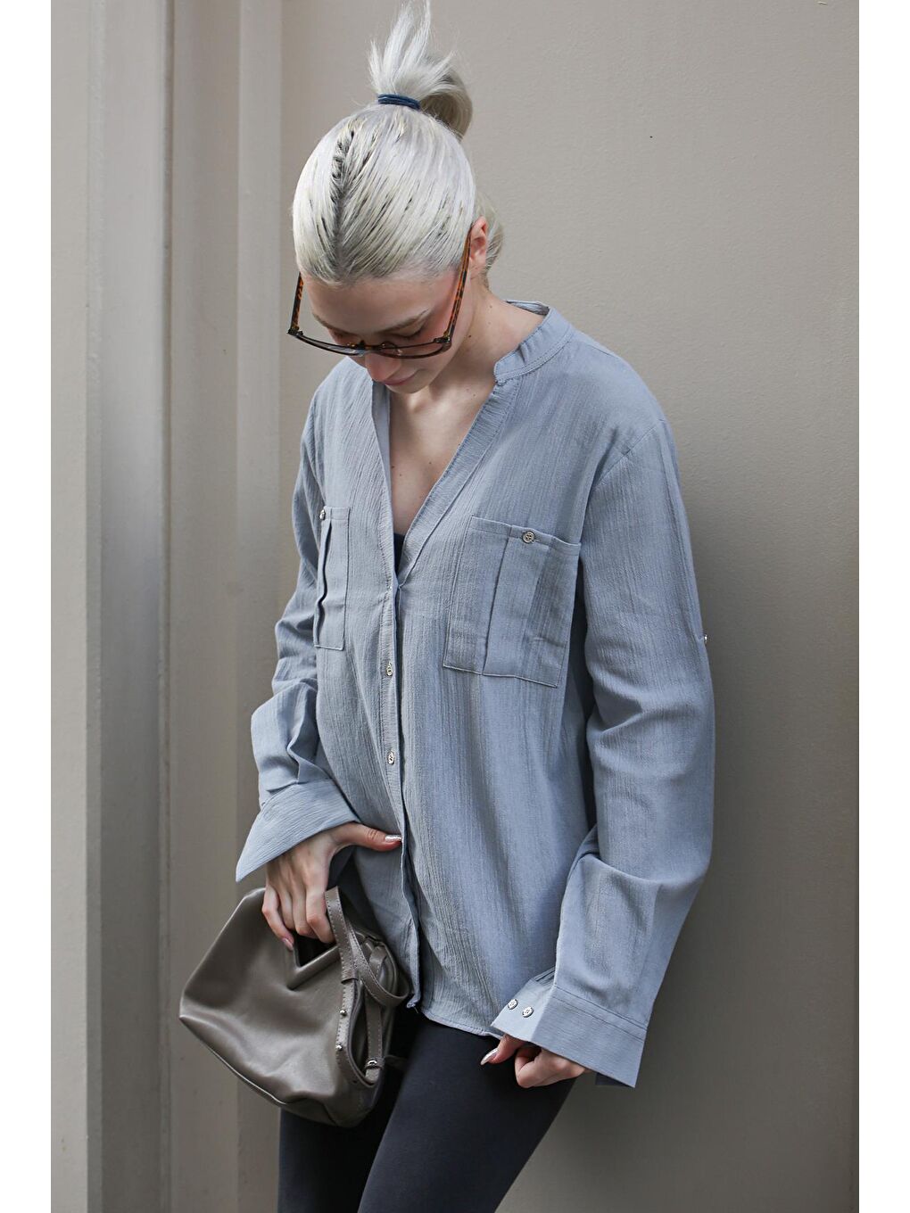 Gri Katlamalı Kollu Keten Görünümlü Kadın Gömlek Mg1847-4