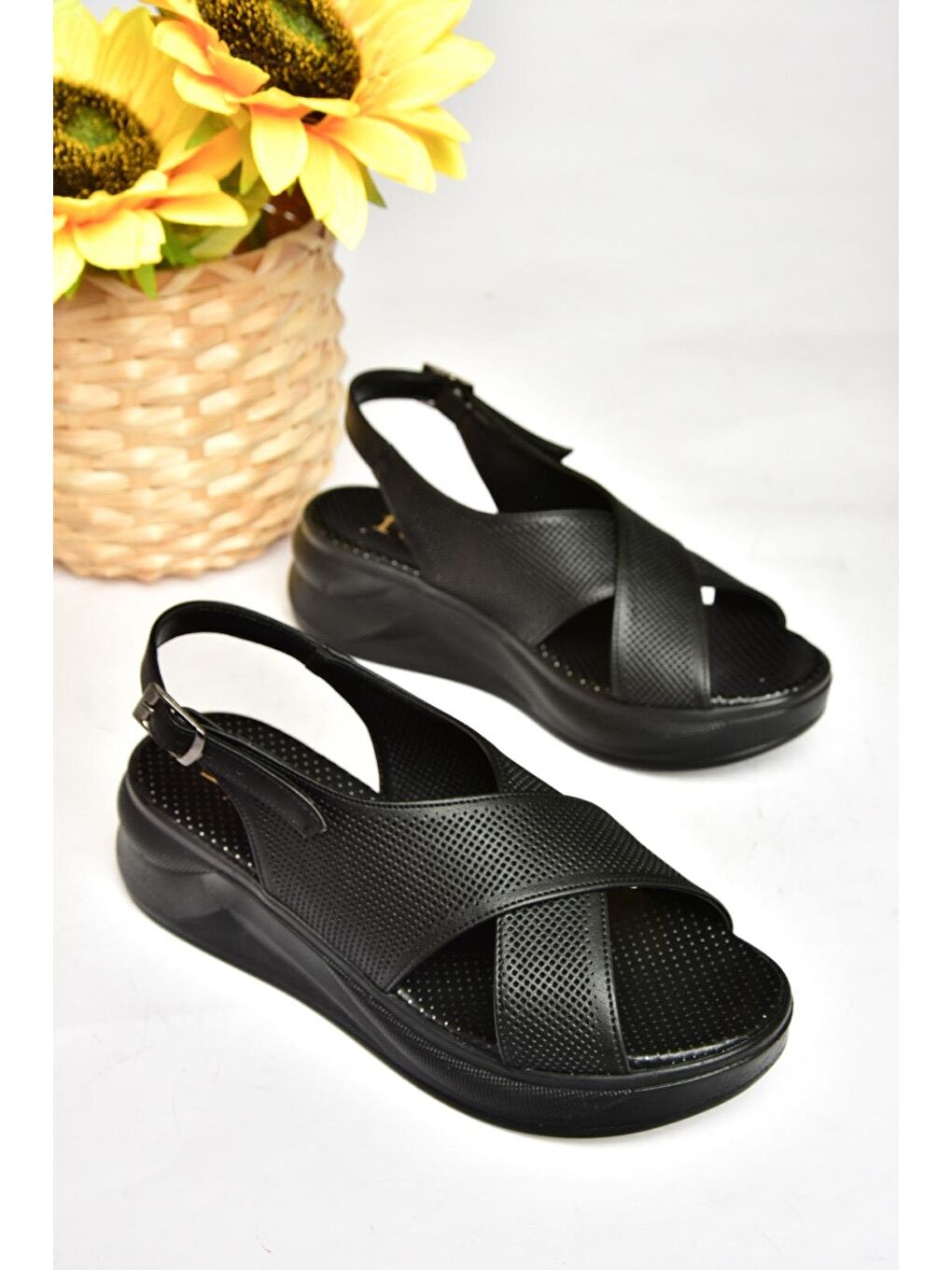S7130307 Siyah Kadın Sandalet-2