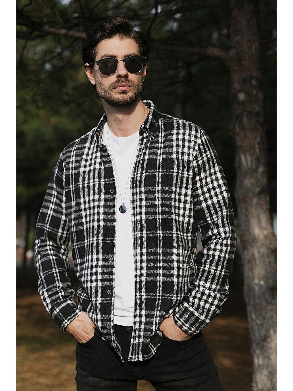 Siyah Pamuklu Ekoseli Slim Fit Düğmeli Yaka Erkek Gömlek CF23W114653