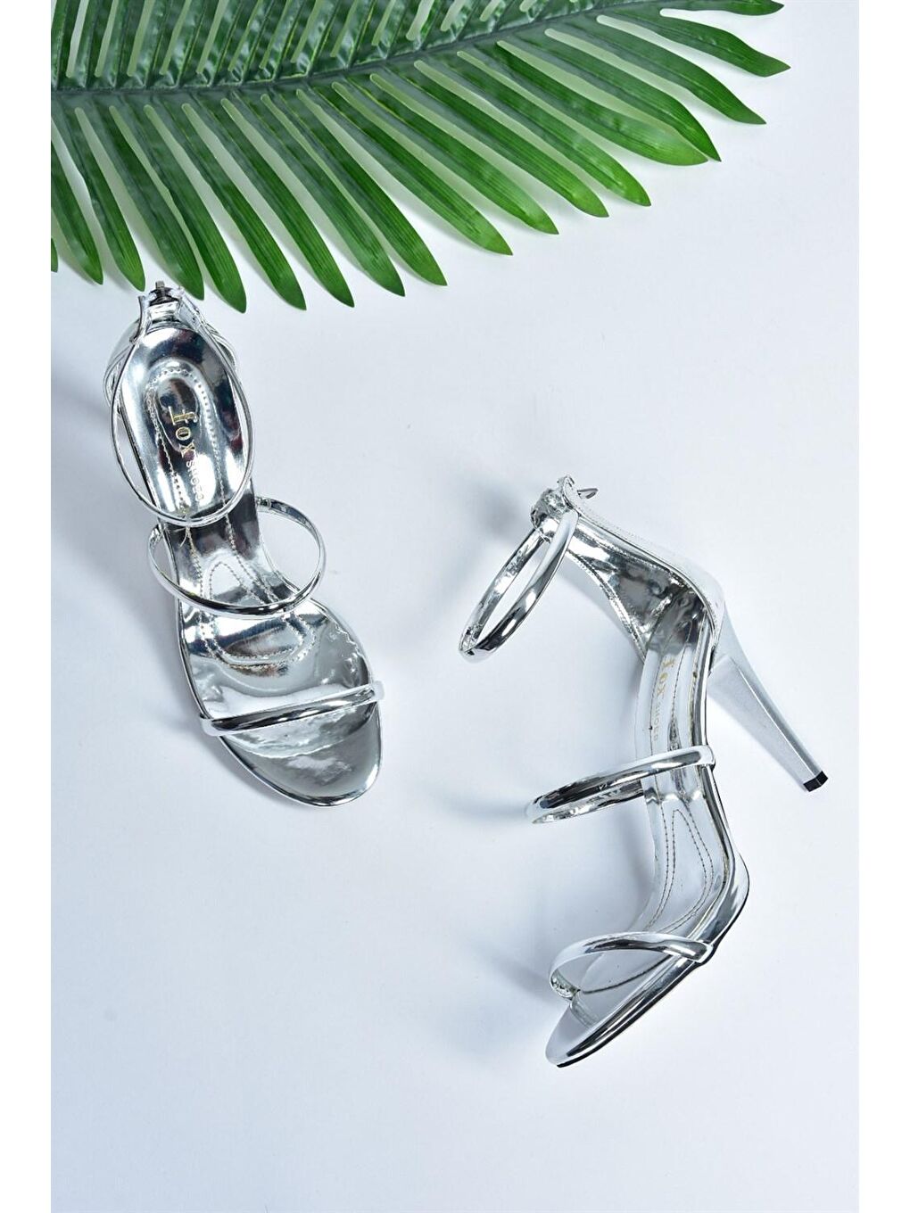 Gri M2517620 Gümüş Kadın Topuklu Ayakkabı