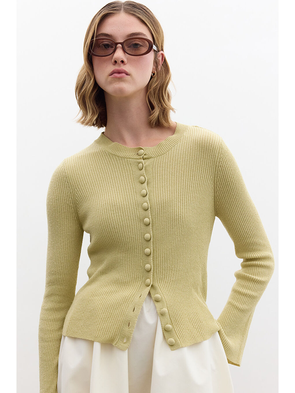 Küçük Düğmeli Triko Hırka Sarı