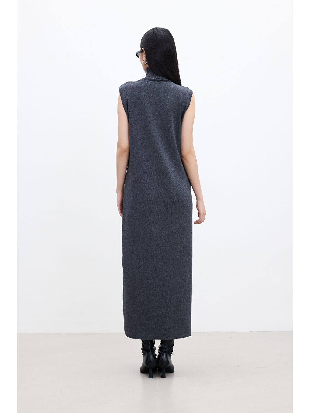 Kolsuz Yüksek Yaka Triko Elbise Antrasit-5