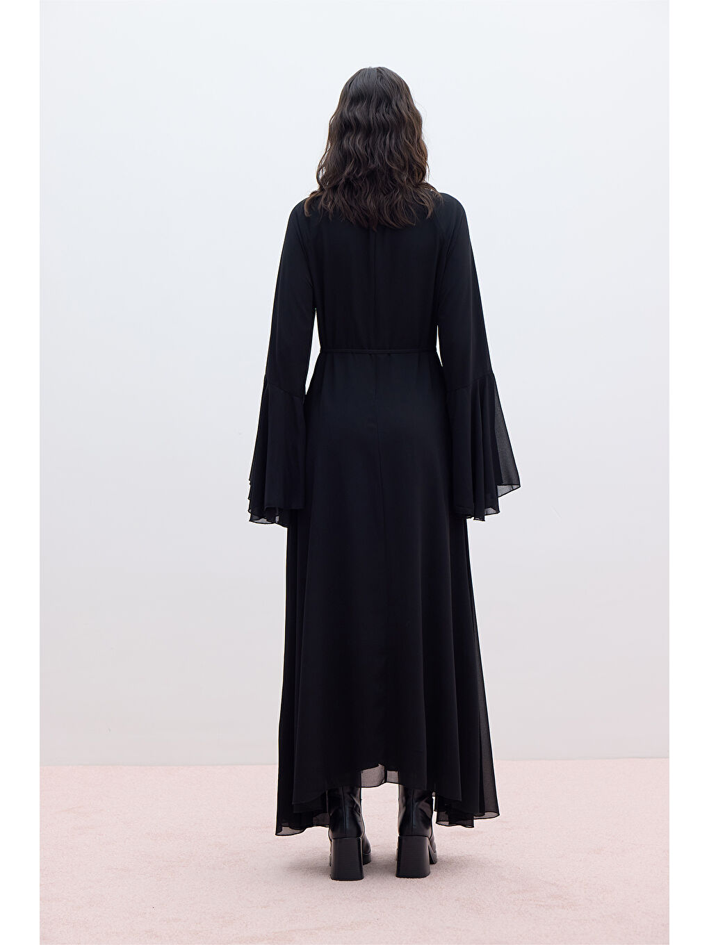 Şifon Volanlı Elbise Siyah-6