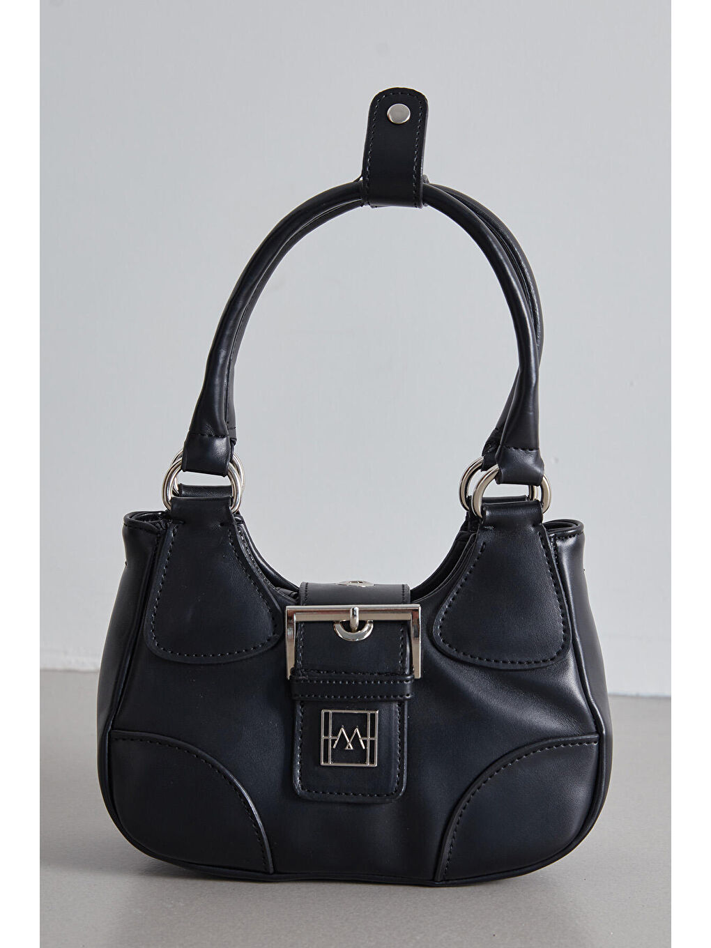 Metal Toka Kapamalı Mini Çanta Siyah-1