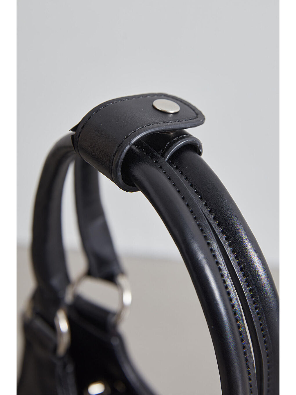 Metal Toka Kapamalı Mini Çanta Siyah-6