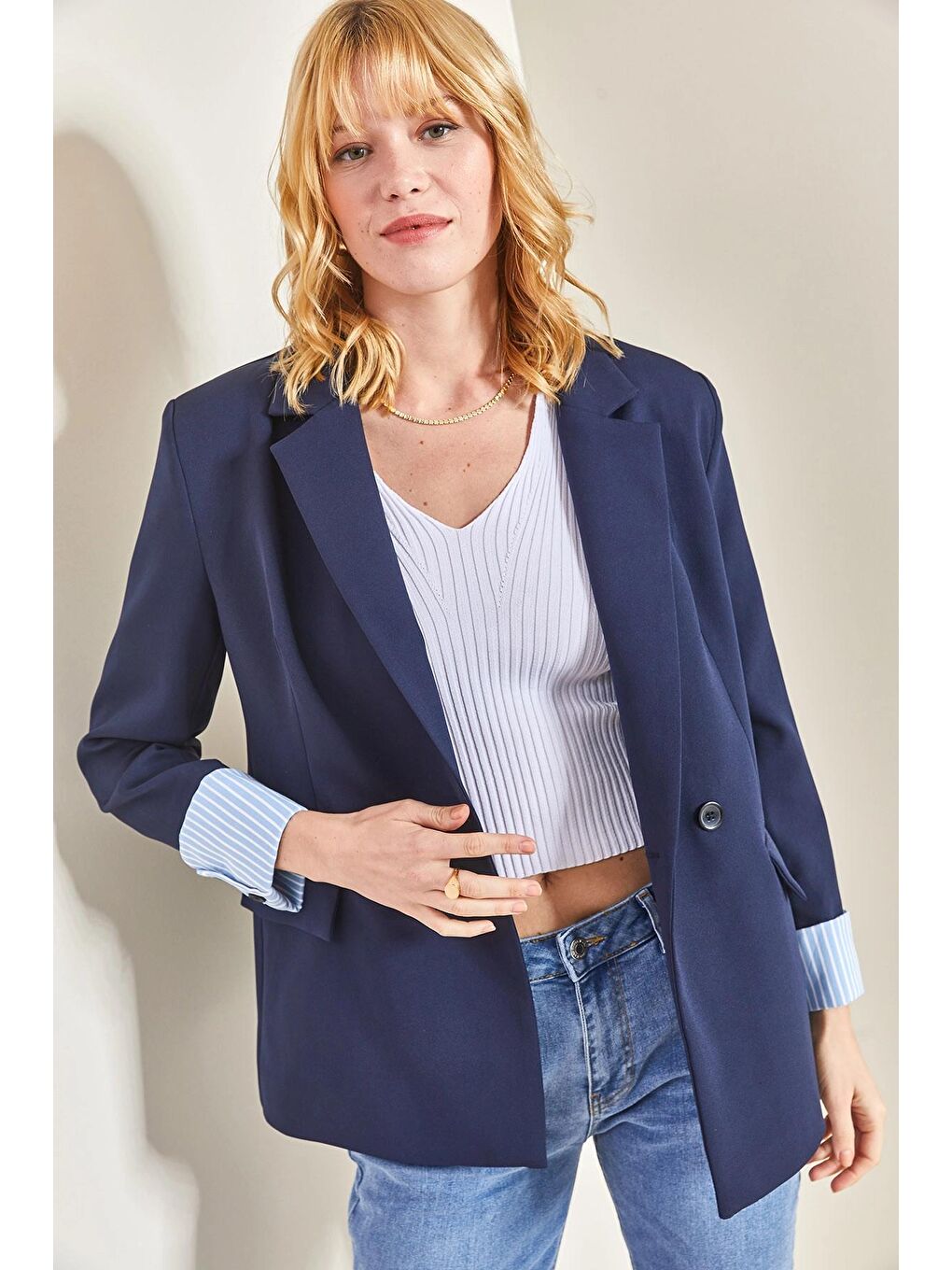Lacivert Kadın Garneli Kol Detaylı Blazer Ceket-1