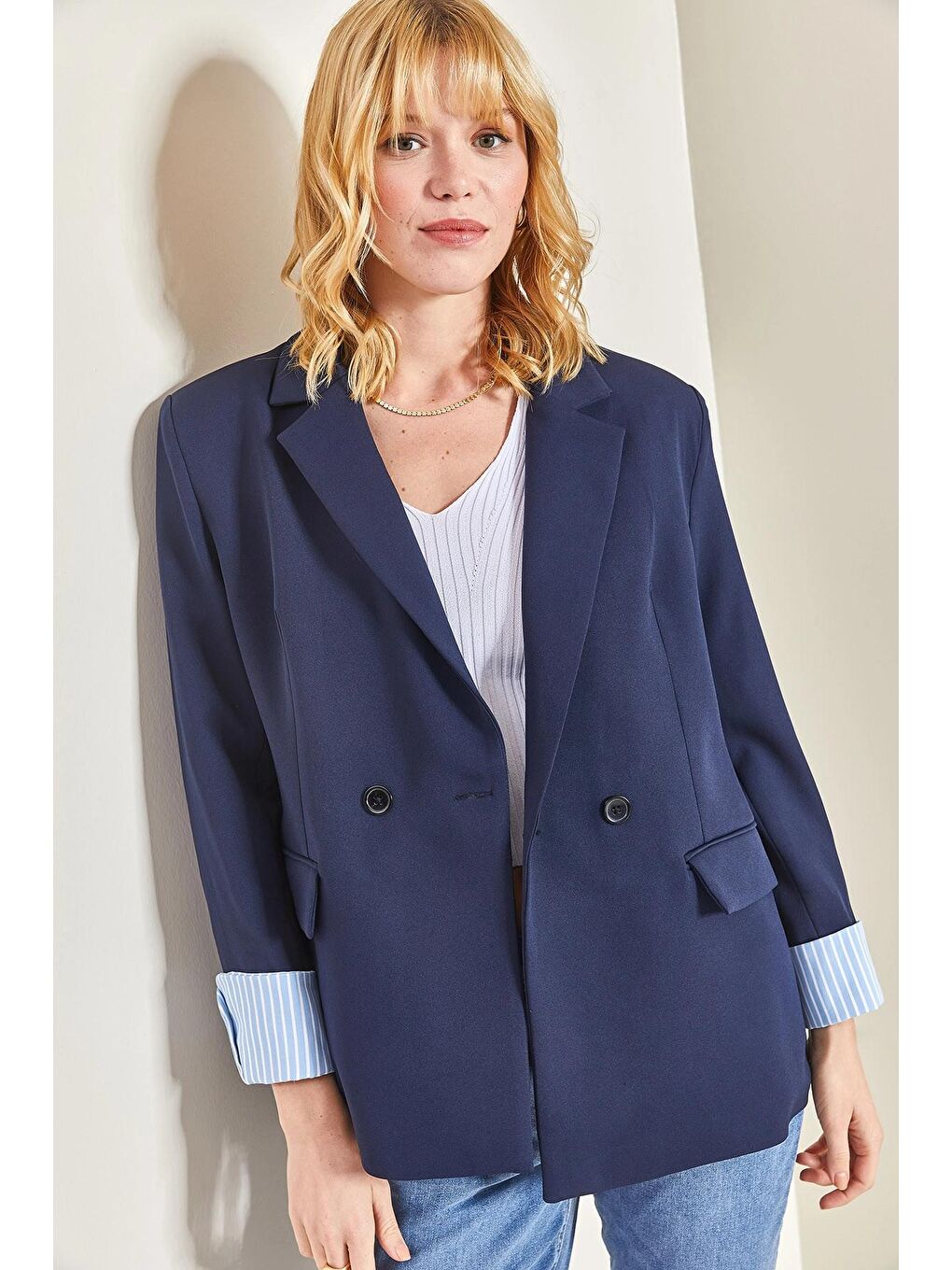 Lacivert Kadın Garneli Kol Detaylı Blazer Ceket-2