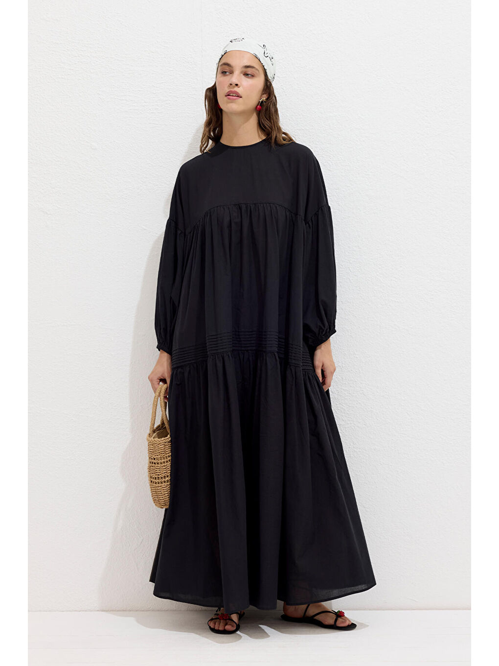 Büzgülü Oversize Vual Elbise Siyah-1