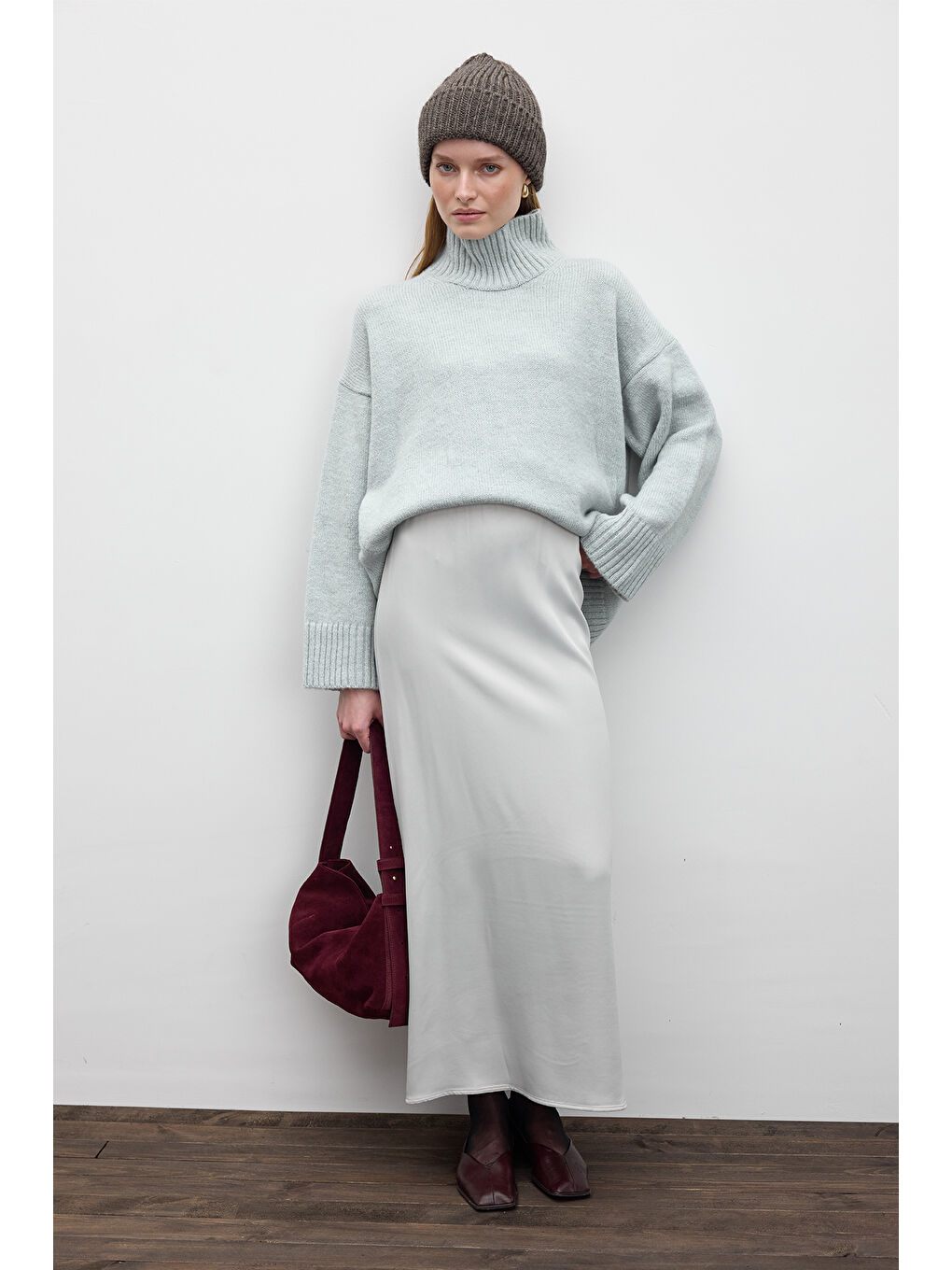 Gri Saten Midi Etek Gümüş-2