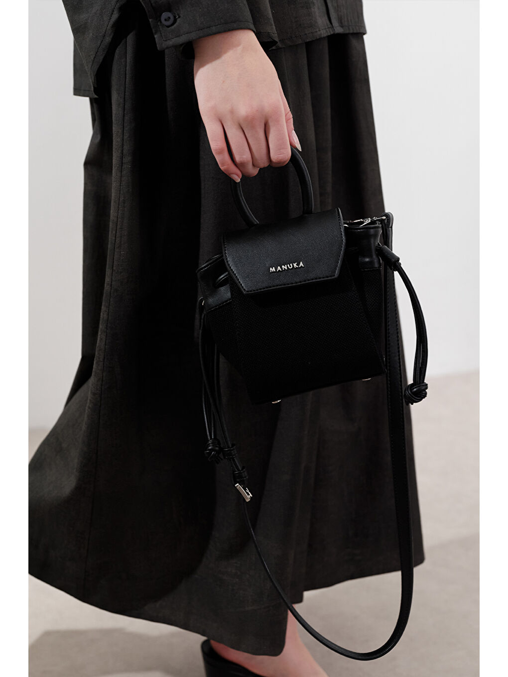 Kanvas Kapaklı Mini Çanta Siyah-2