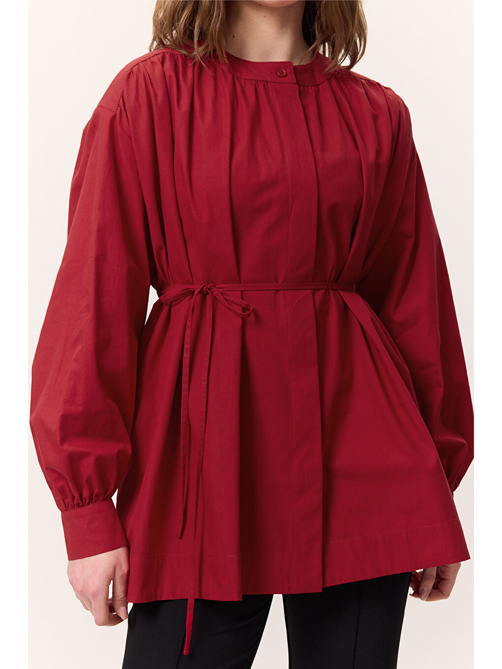 Büzgü Detaylı Geniş Gömlek Kırmızı-4