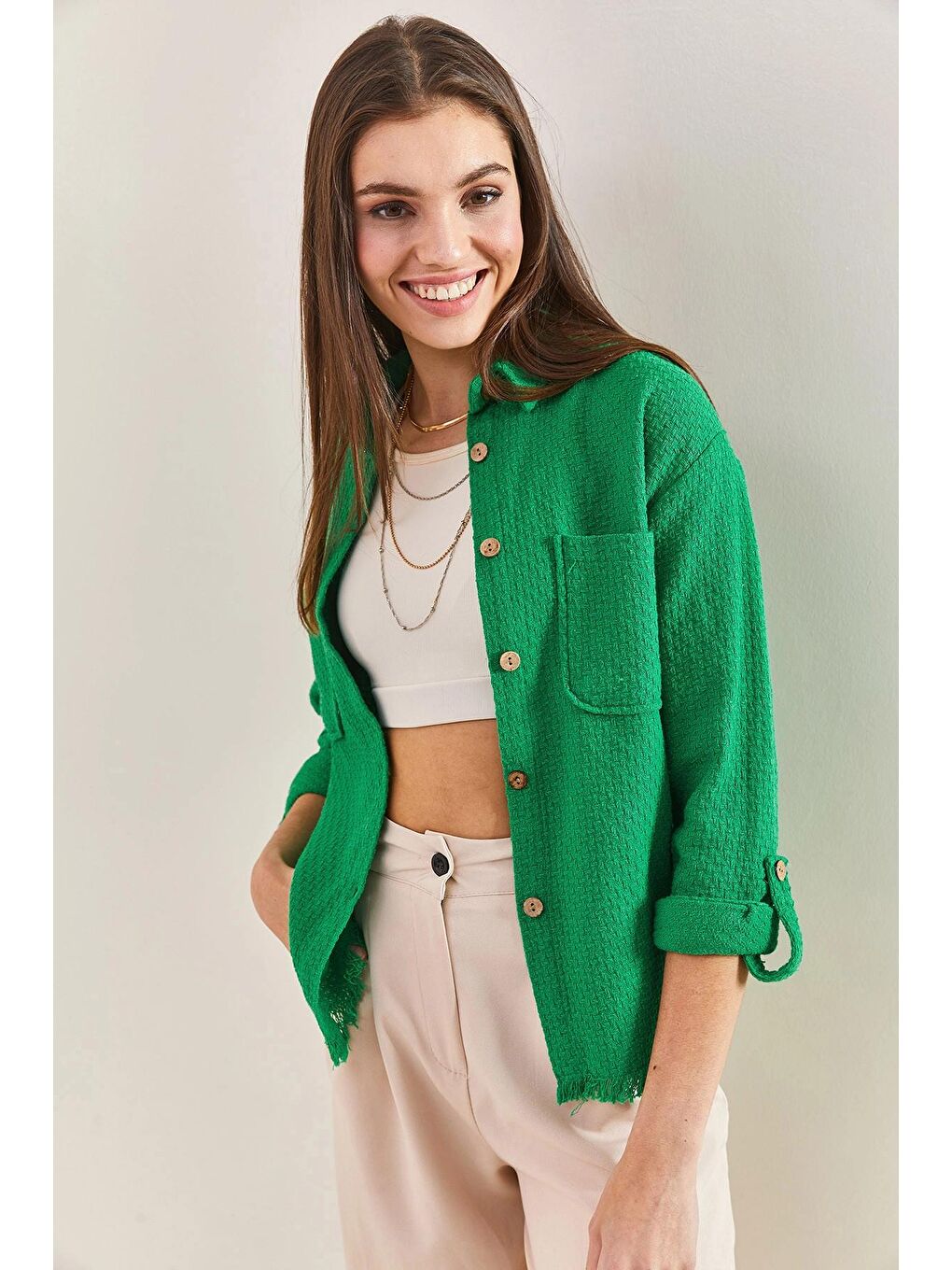 Yeşil Kadın Ucu Püsküllü Kol Katlamalı Gömlek-3