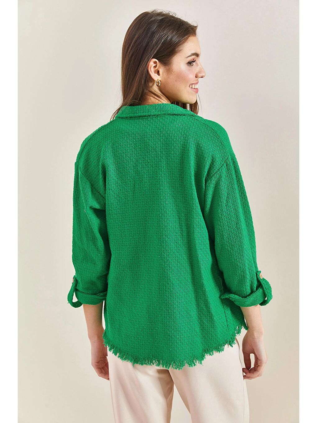 Yeşil Kadın Ucu Püsküllü Kol Katlamalı Gömlek-4