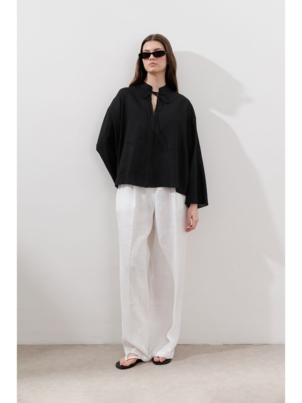 Keten Bağlamalı Bluz Siyah-3