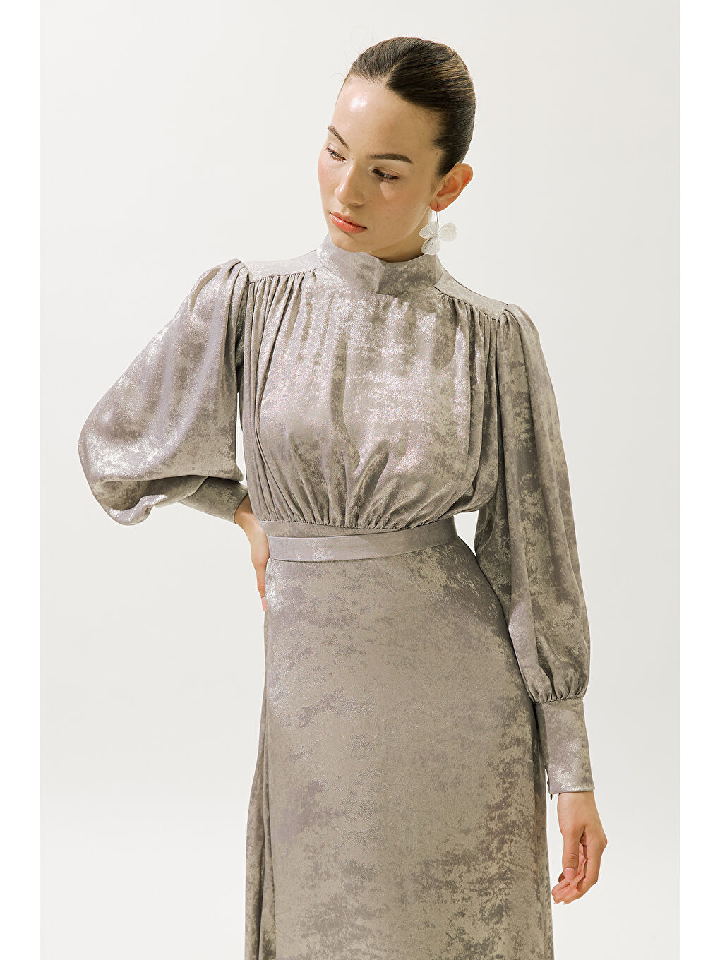 Gri Işıltılı Abiye Elbise Gümüş-5