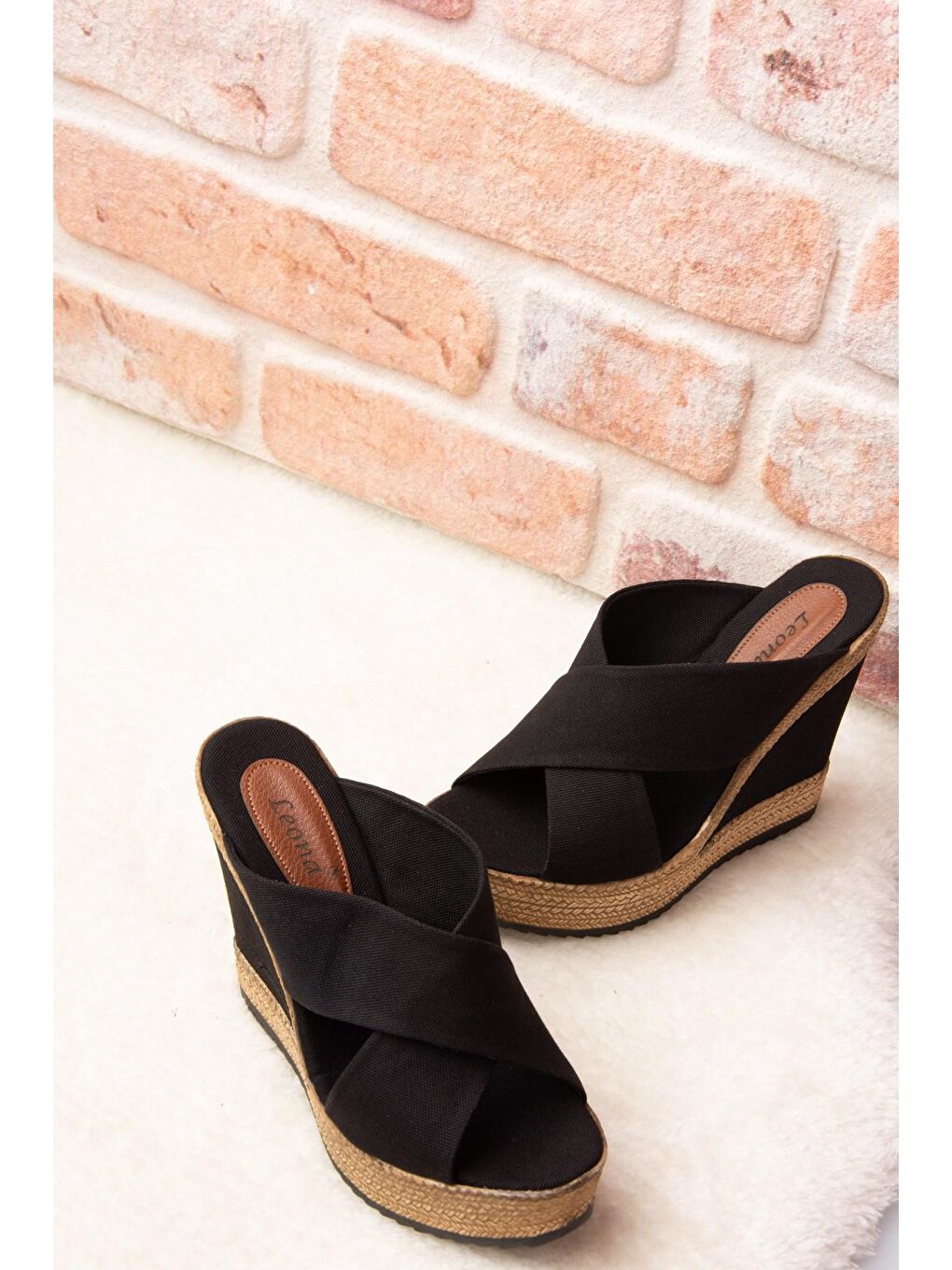 F674072005 Siyah Kadın Terlik-1