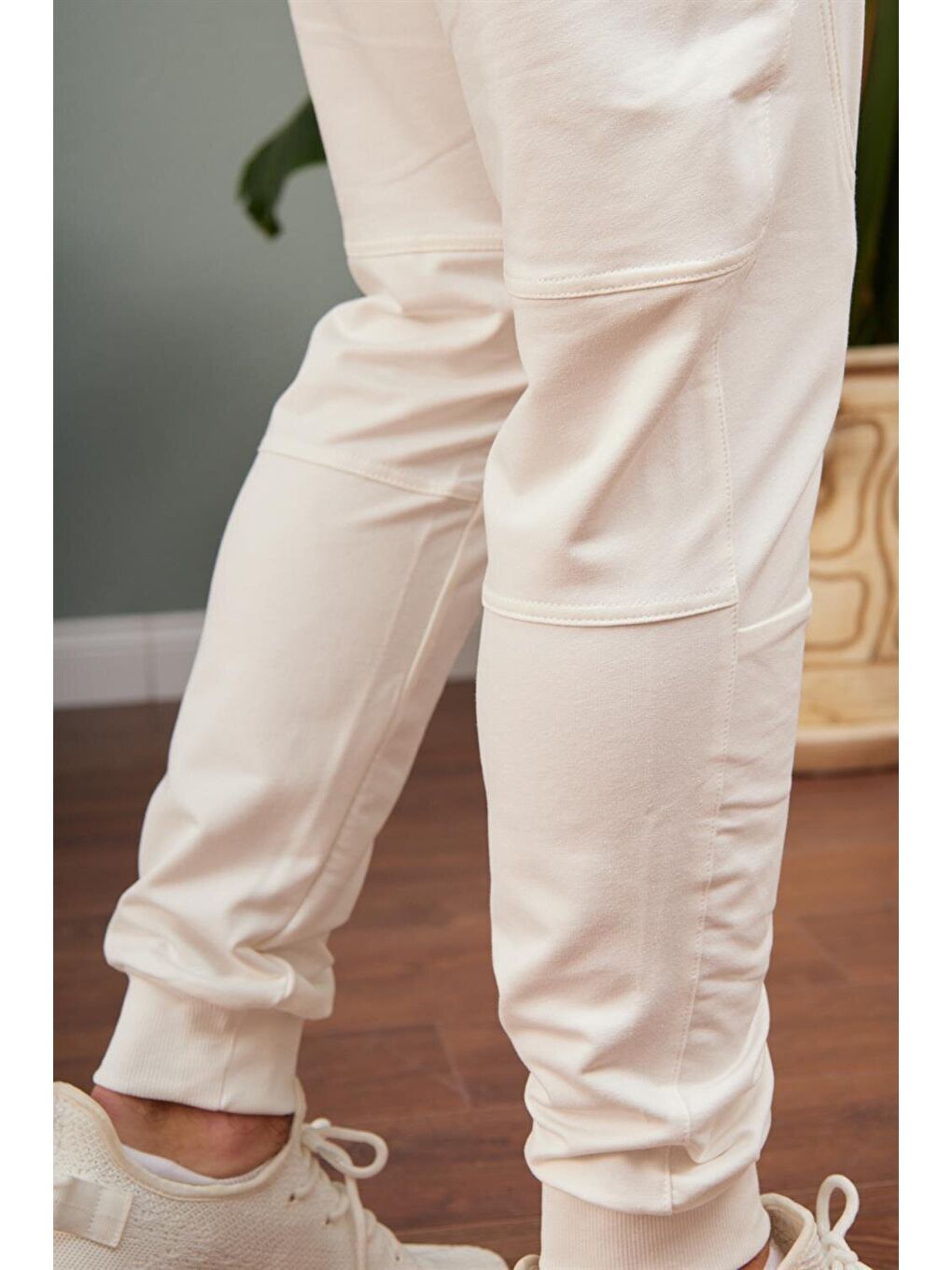 Erkek Regular Kalıp Lastik Paça Eşofman Altı Ekru-5