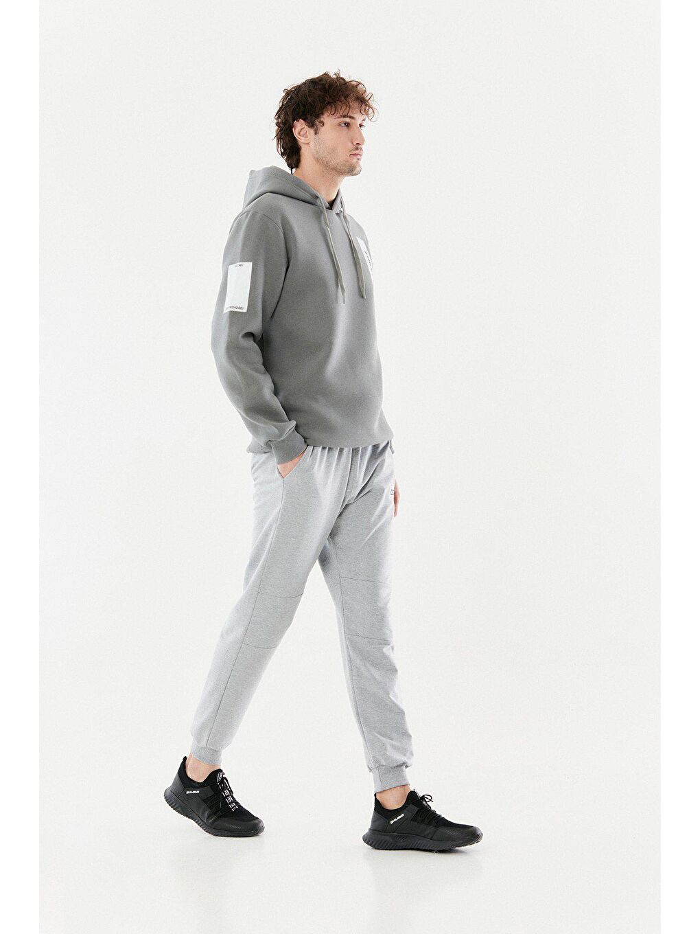 Gri Baskılı Beli Lastikli Jogger Eşofman Altı-3