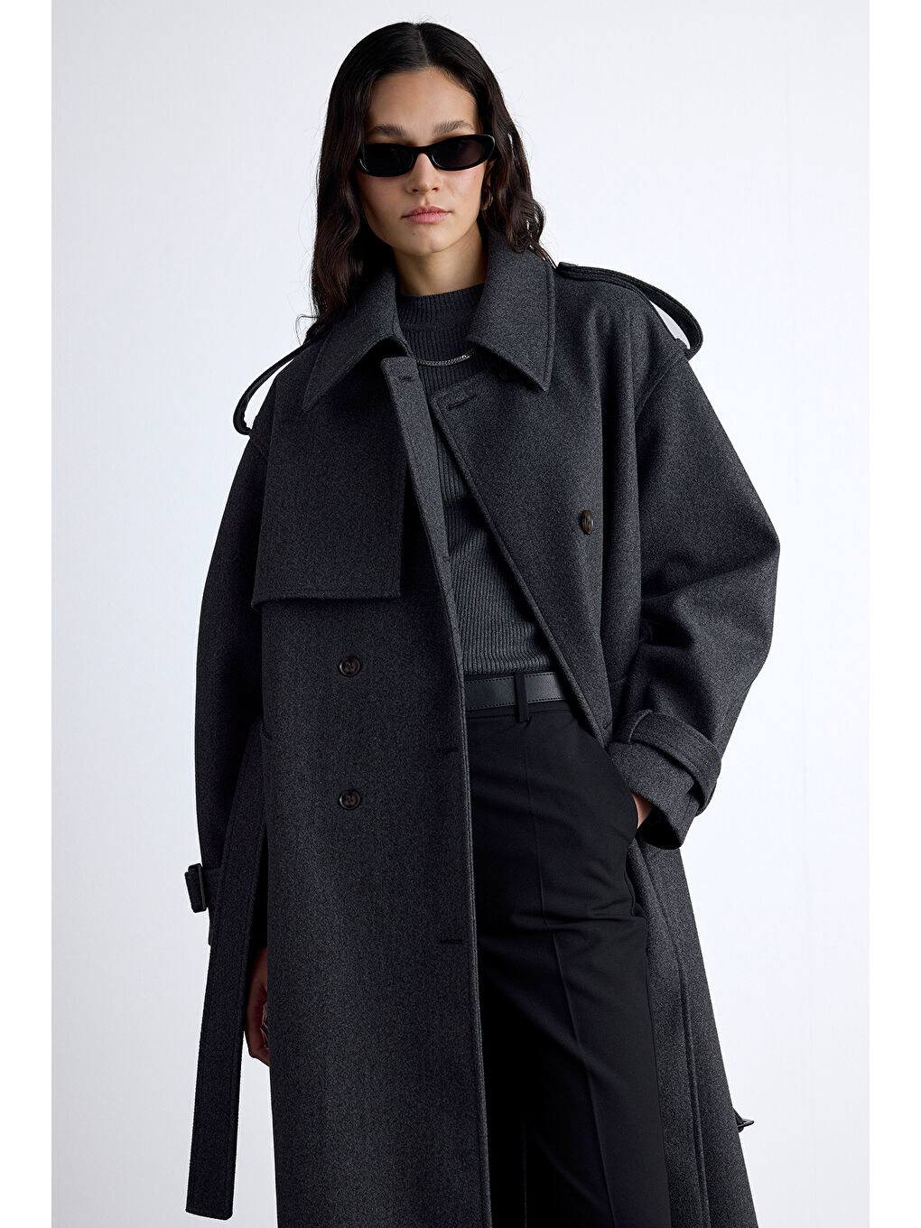 Apolet Detaylı Kaşe Kaban Antrasit-3