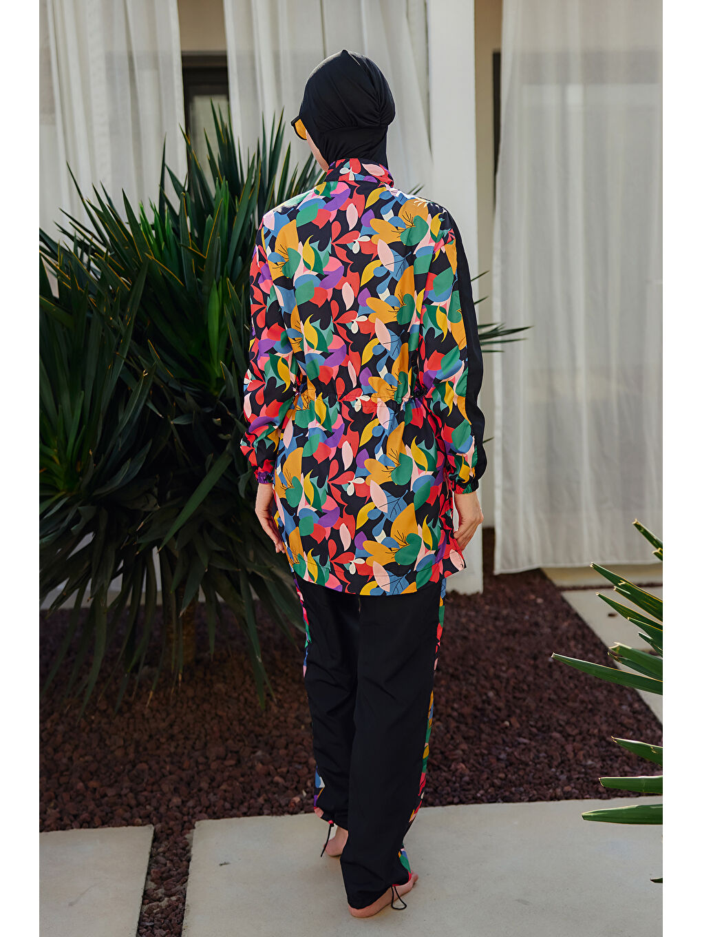 Siyah Paraşüt Tam Kapalı Tesettür Mayo R4703 Sariye-4