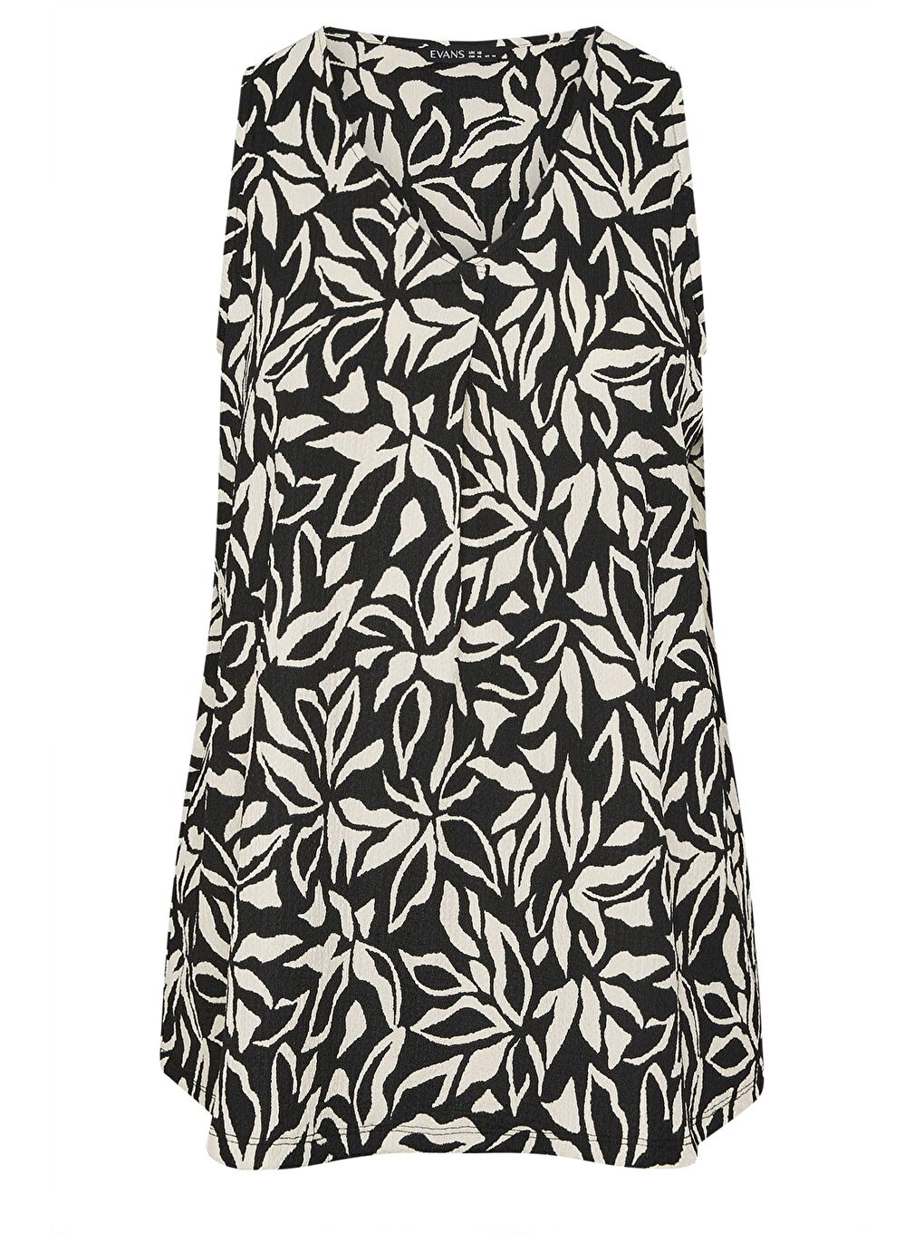 Siyah Büyük Beden V Yaka Sıfır Kol Çiçek Desenli Asimetrik Kesim T-shirt 616294-5