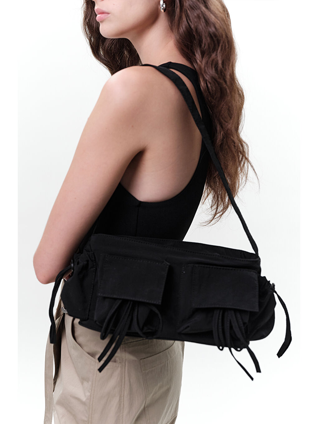 Cep Detaylı Bağcıklı Çanta Siyah-1