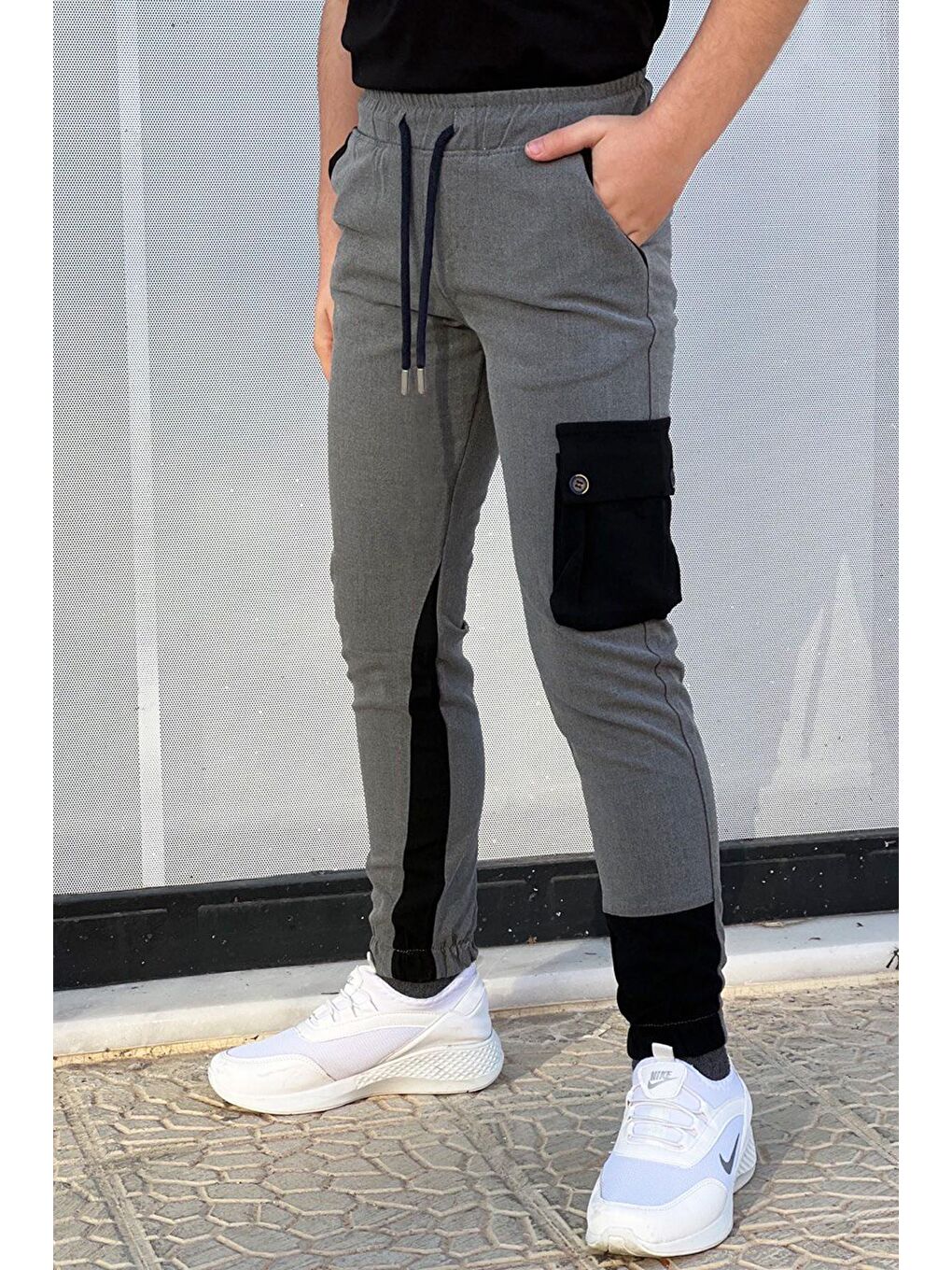 Gri Erkek Çocuk Jogger Kargo Cepli  Beli Lastikli Pantolon