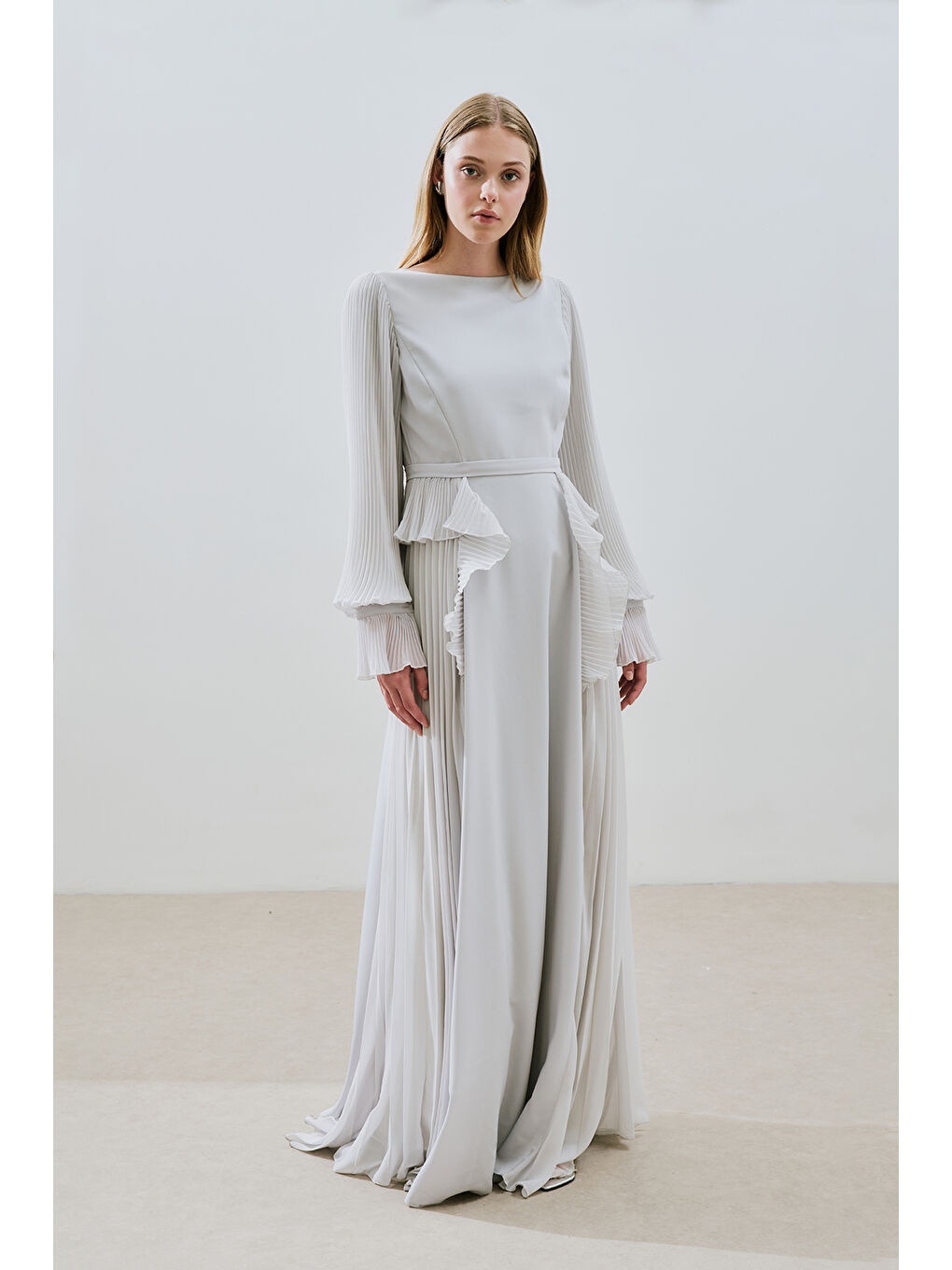 Bej Katlı Piliseli Elbise Taş-2