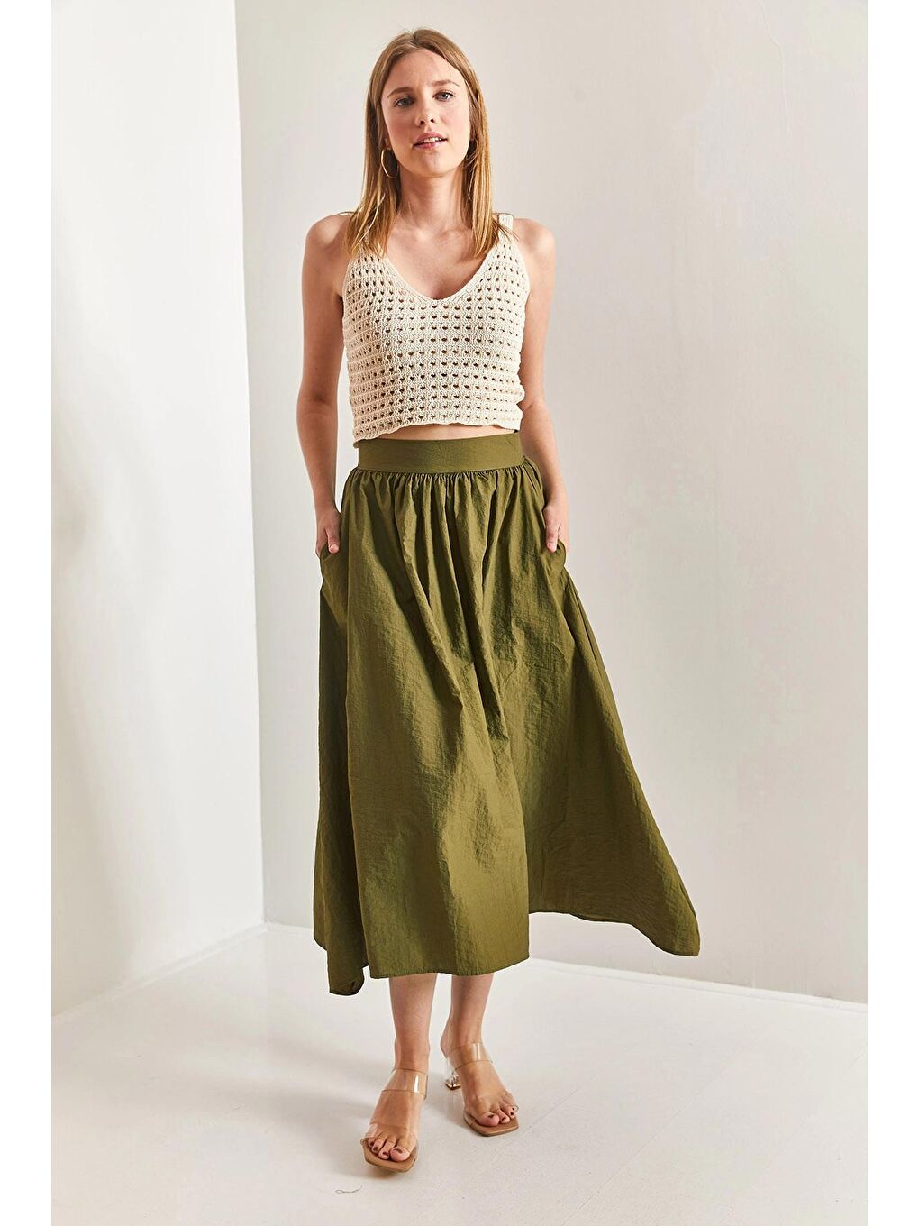 Haki Kadın Paraşüt Kumaş Kloş Etek-1