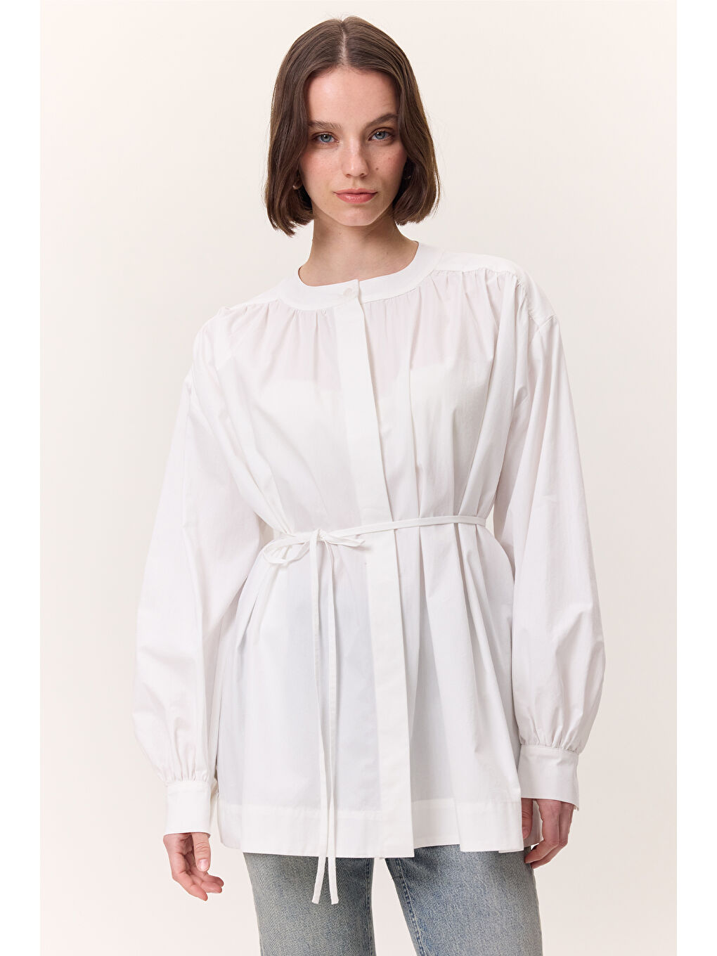 Büzgü Detaylı Geniş Gömlek Ekru-2