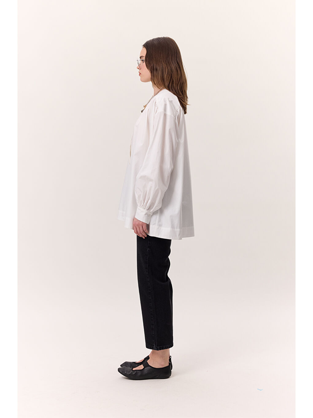 Büzgü Detaylı Geniş Gömlek Ekru-4