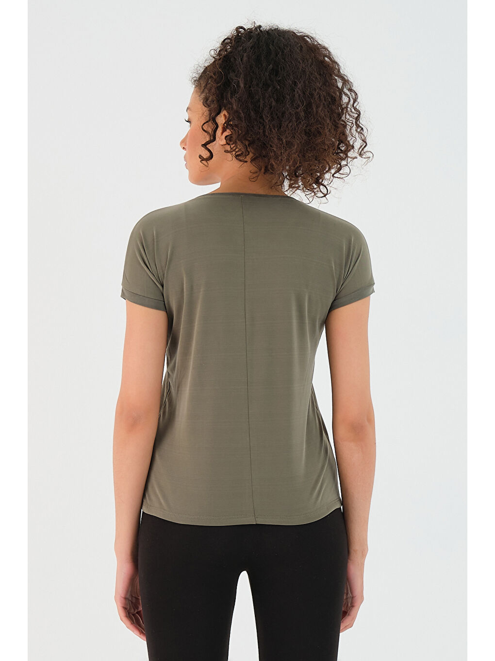 PLAY Kadın Tişört Haki-2