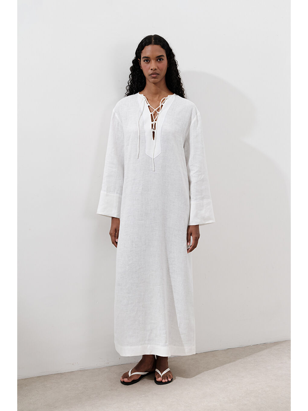 Keten Bağlama Detaylı Elbise Ekru