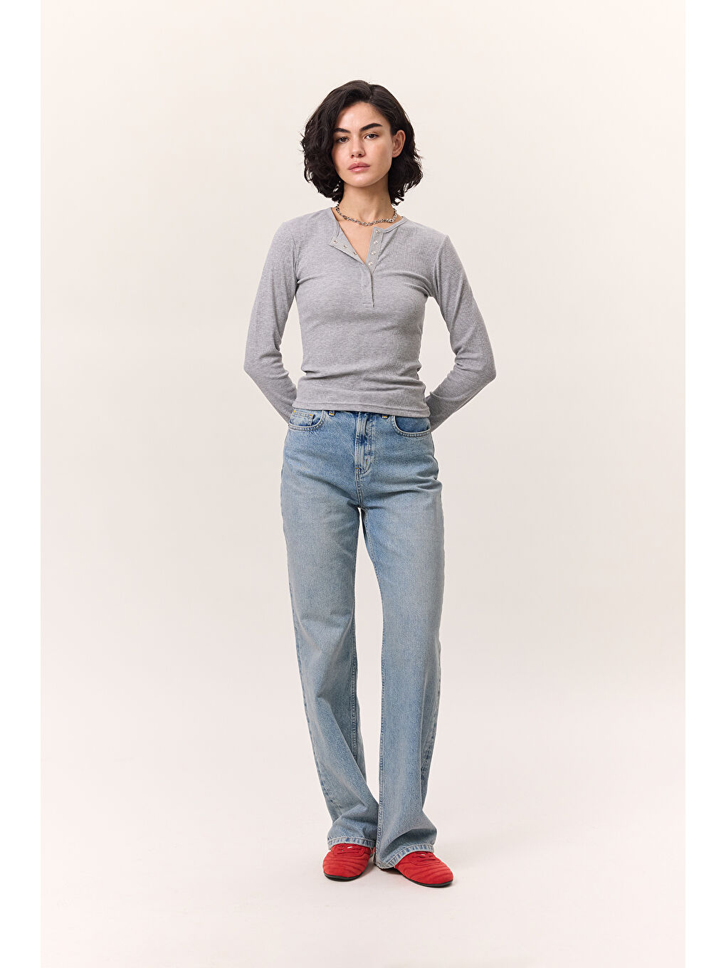 Uzun Kollu Yakası Çıtçıtlı Body Gri Melanj-5