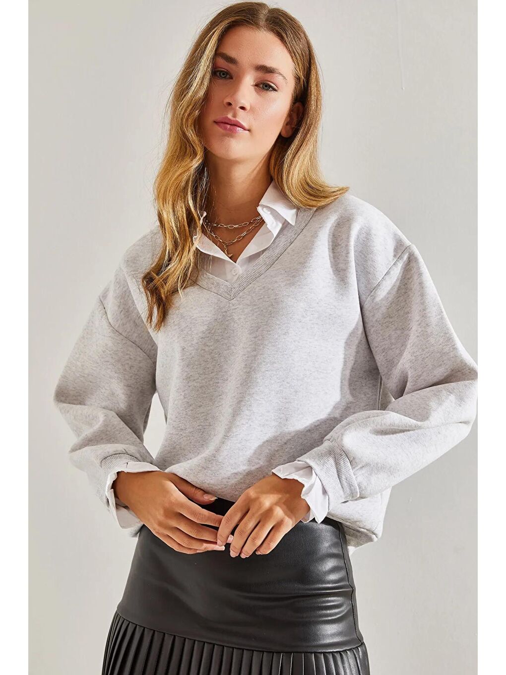 Gri Kadın Yaka Gömlek Desenli Oversize Üç İplik Sweatshirt-3