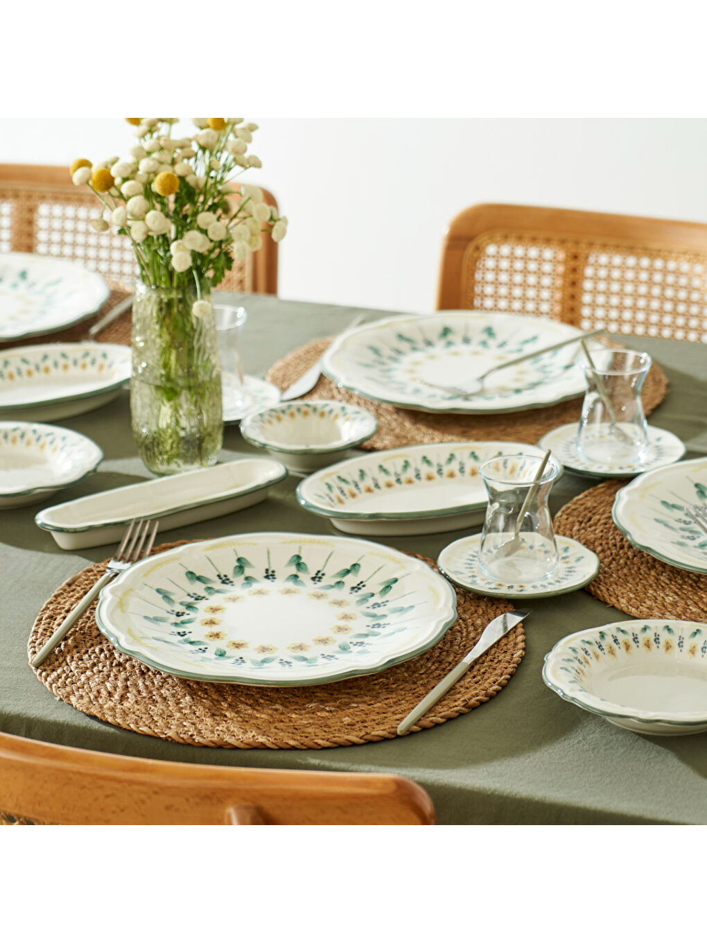 Adelina Stoneware 26 Parça 6 Kişilik Kahvaltı Takımı Yeşil-1