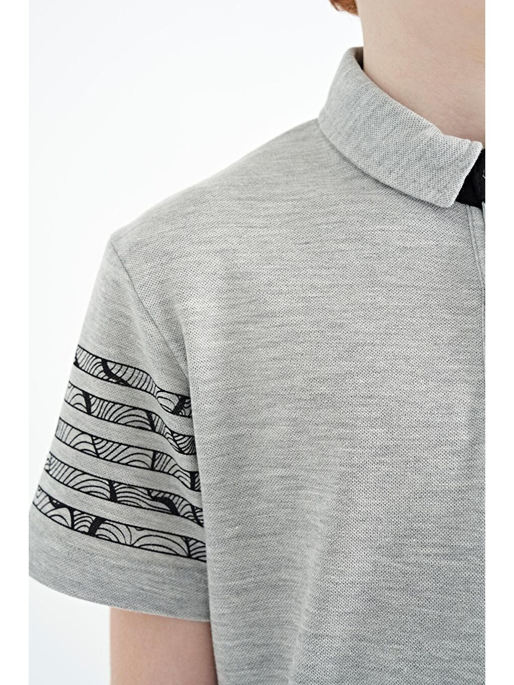 Gri Melanj Kol Baskı Detaylı Standart Kalıp Polo Yaka Erkek Çocuk Tişört - 11093-2