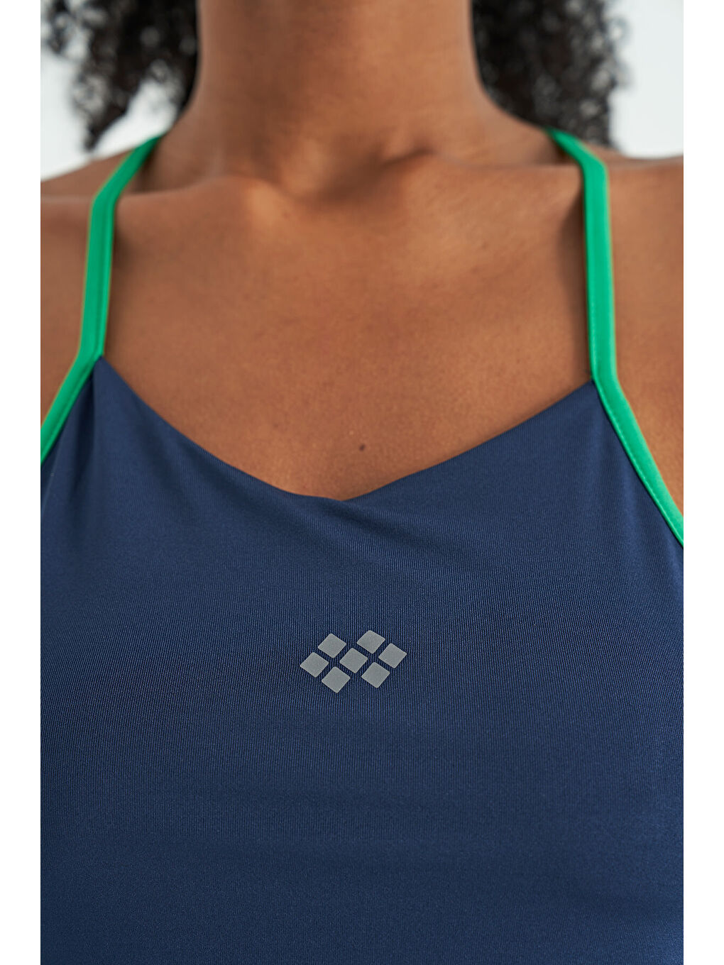 İndigo Sırt Çarpraz Askı Detaylı Standart Kalıp Kadın Spor Atlet - 97261-6