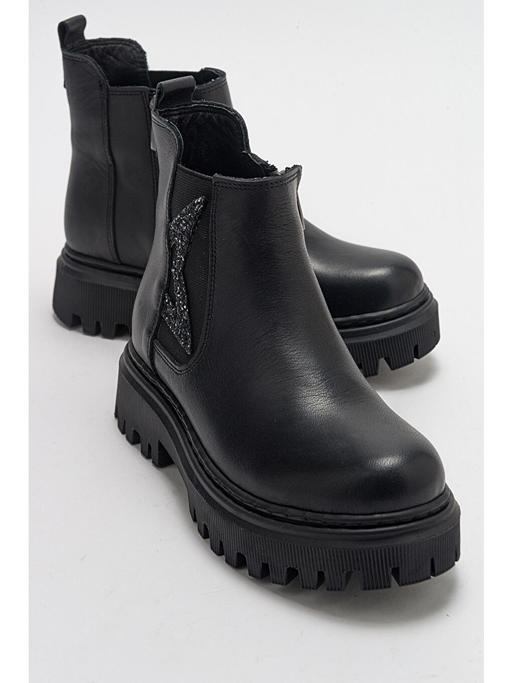 Kız Çocuk Siyah Hakiki Deri Anatomik Günlük Bot