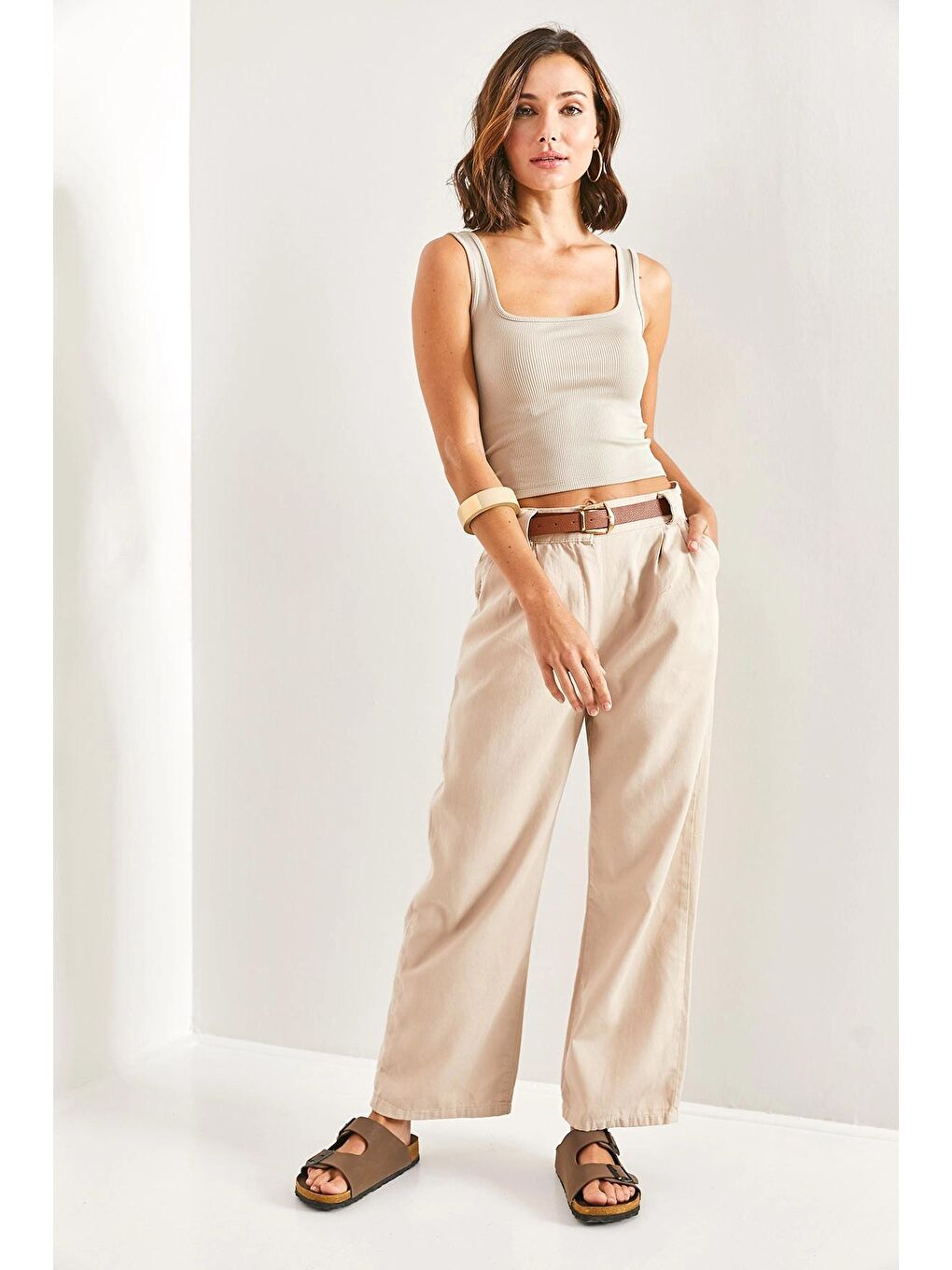 Bej Kadın Kemerli Beli Lastikli Pantolon-1