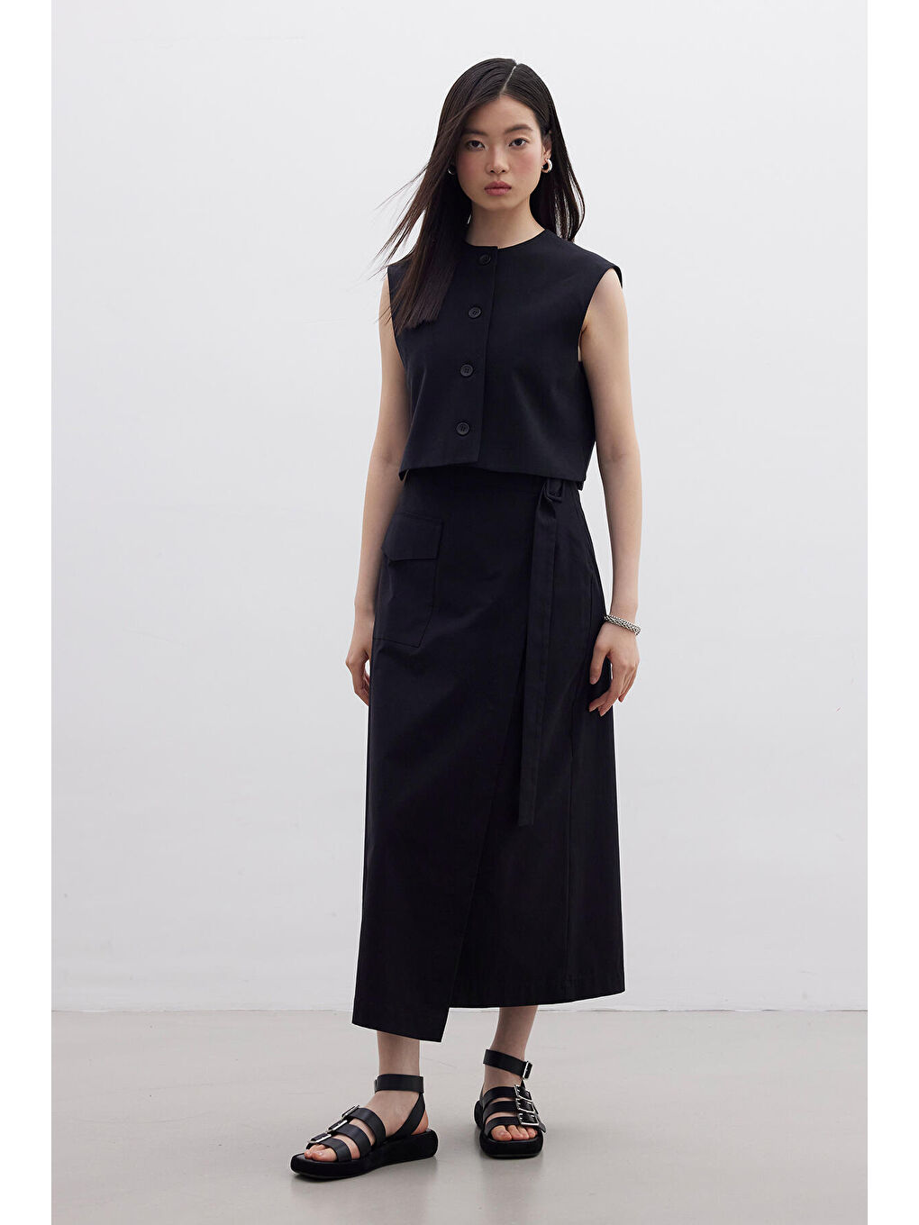 Kruvaze Cep Detaylı Etek Siyah-3