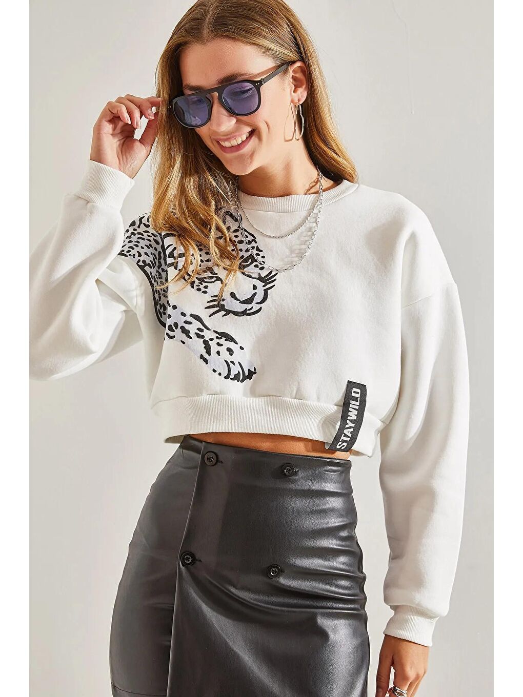 Beyaz Kadın Baskılı Üç İplik Şardonlu Sweatshirt