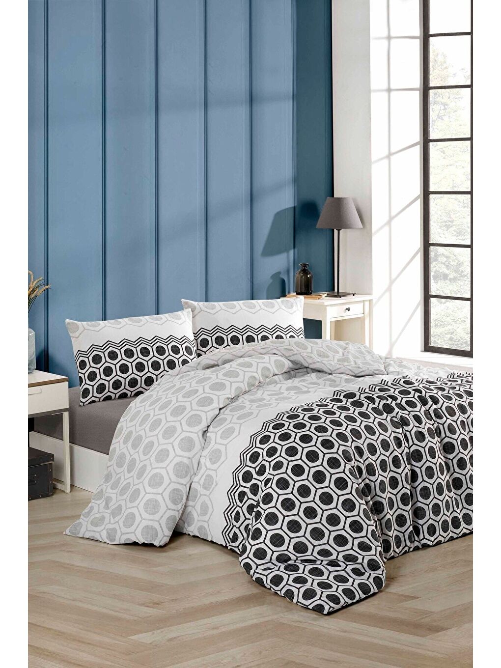 Geometrik Çarşafı Lastikli Antrasit Çift Kişilik Nevresim Takımı-1