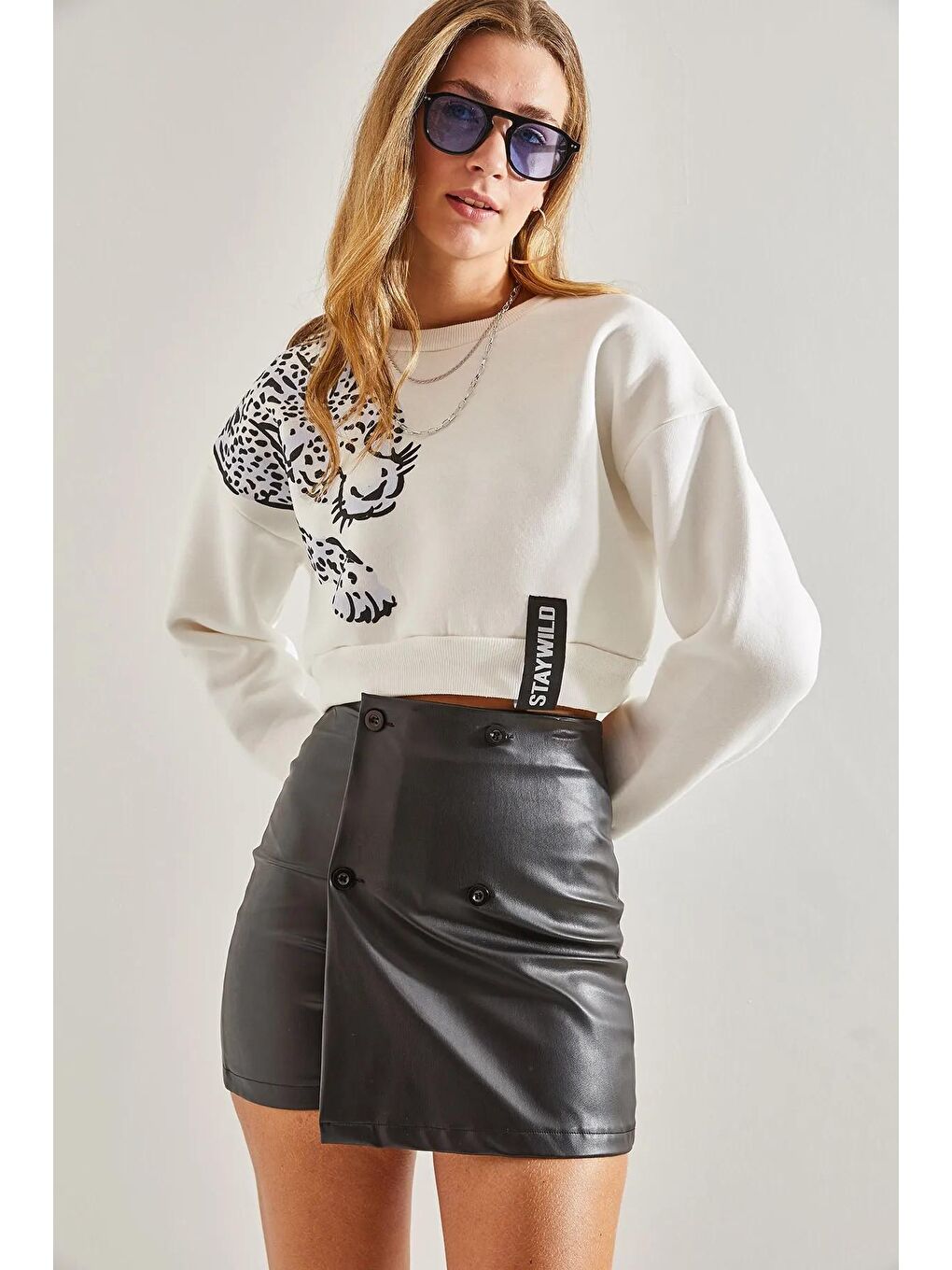 Beyaz Kadın Baskılı Üç İplik Şardonlu Sweatshirt-3