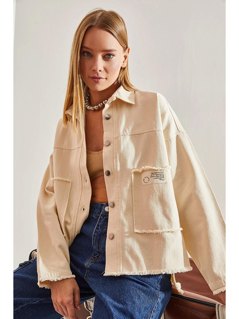 Bej Kadın Büyük Çift Cepli Gabardin Ceket-2