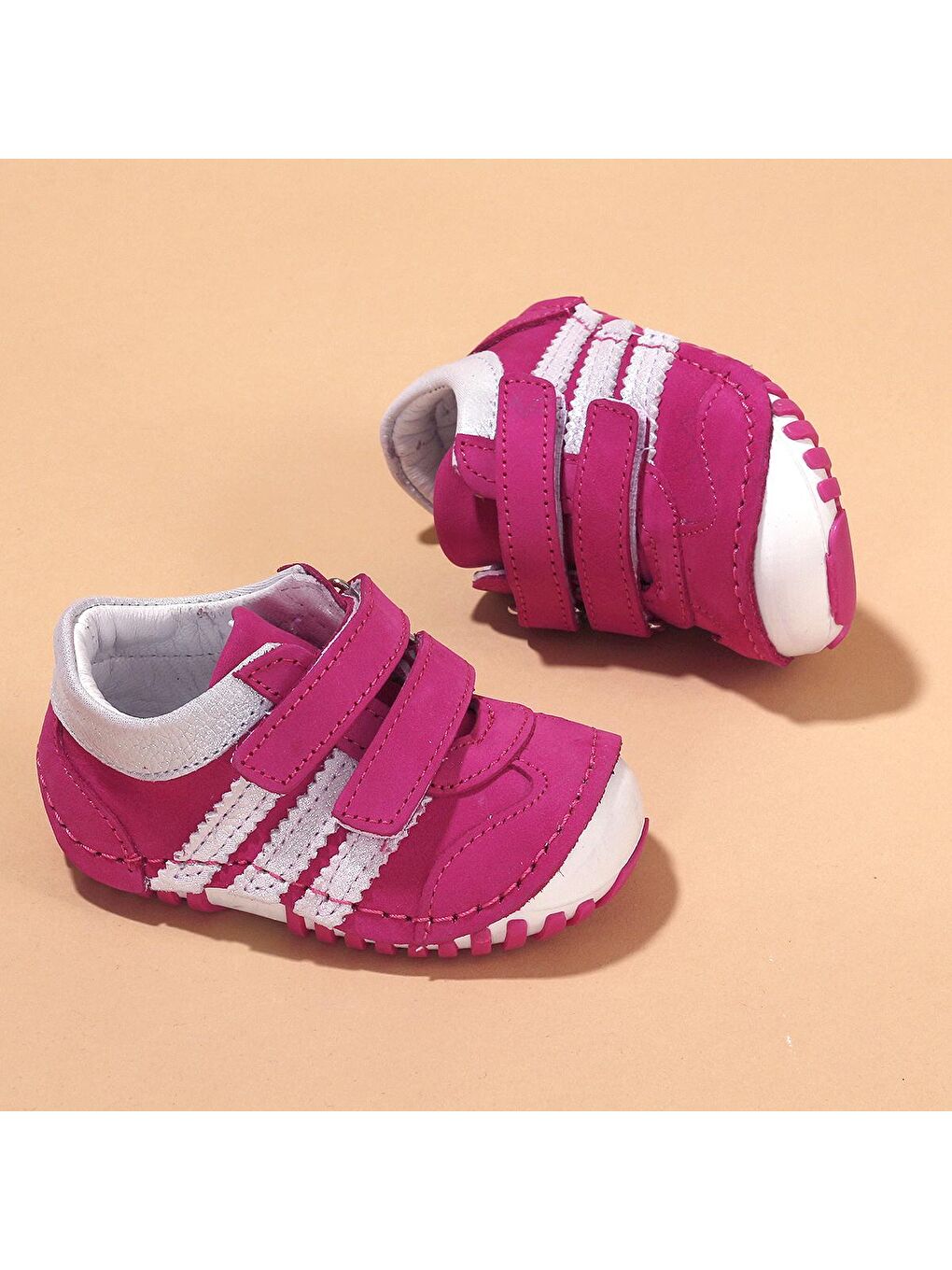 Fuşya %100 Deri Ortopedik Cırtlı Kız Çocuk Ayakkabı Teo 138