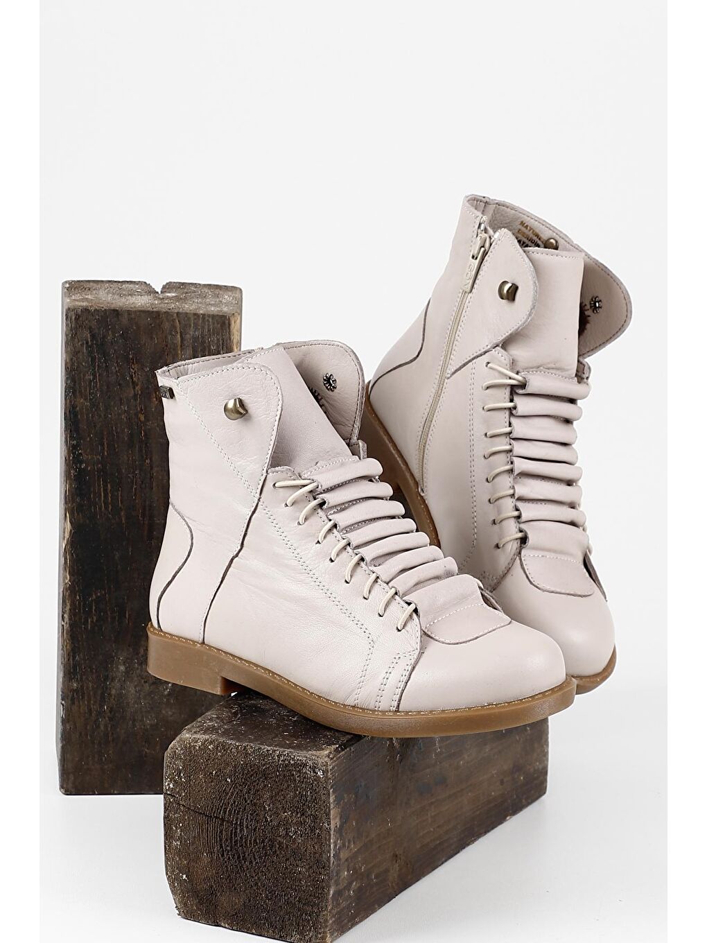 Bej BEJ  Hakiki Deri Yuvarlak Burun Kauçuk Taban Bağcıklı Kadın Günlük Bot 52472